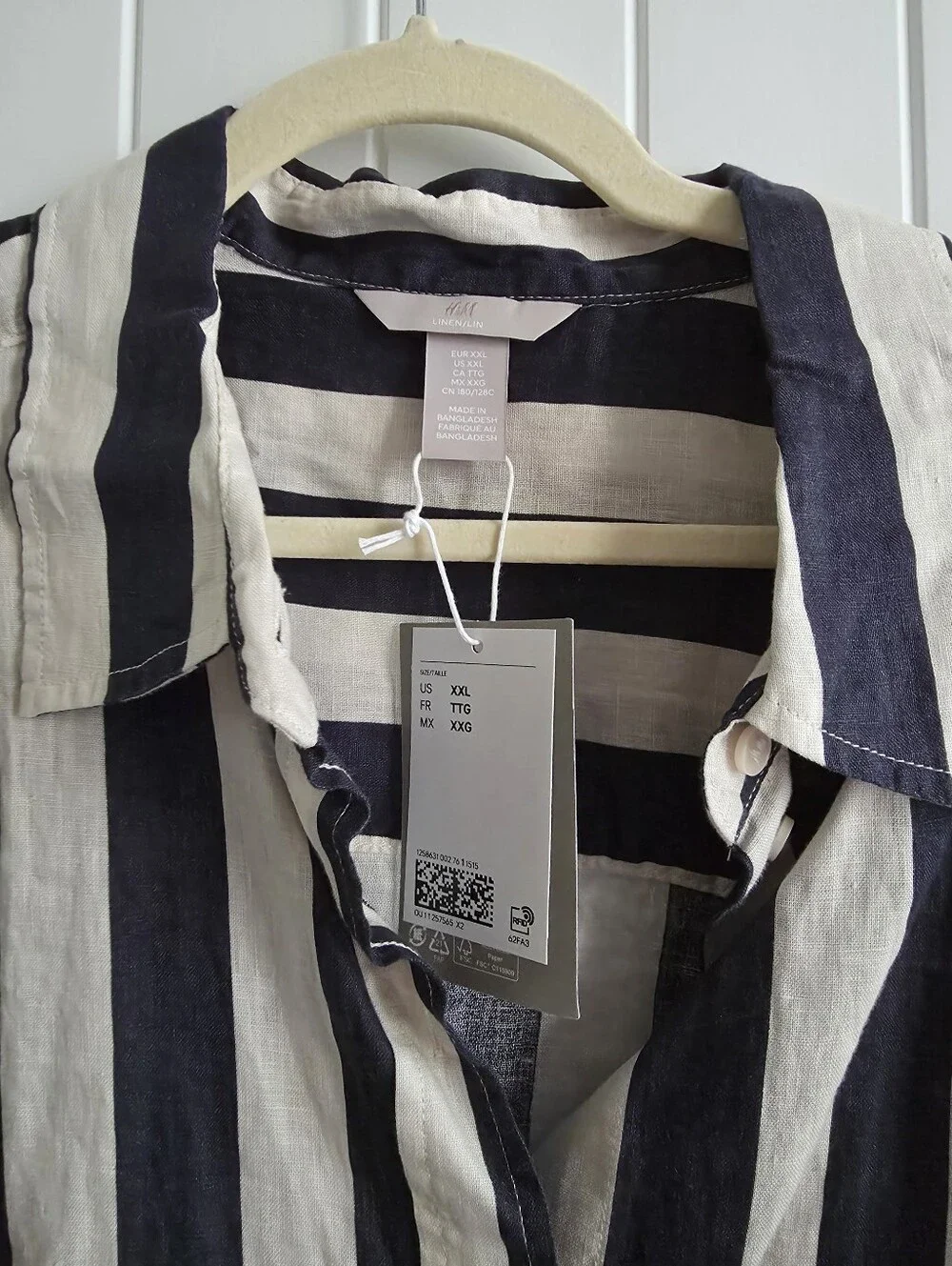 NWT H&M Navy and Cream Vertical Stripe Button-Down Shirt Plus Size XXL - Picture 2 of 4